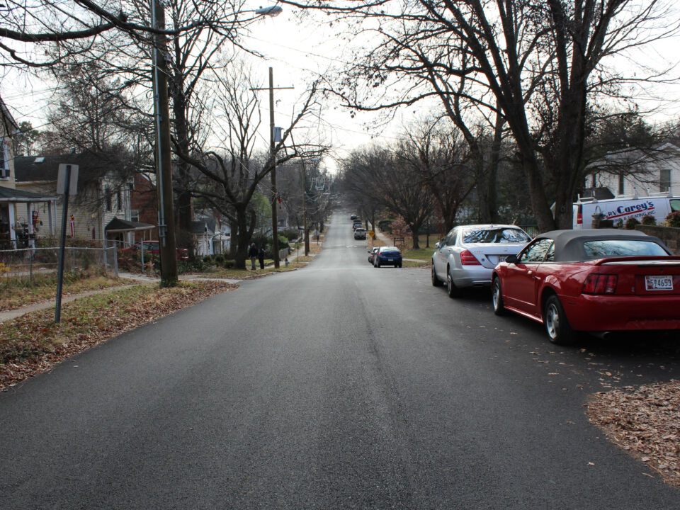 30th Street streetscape looking S from 4219