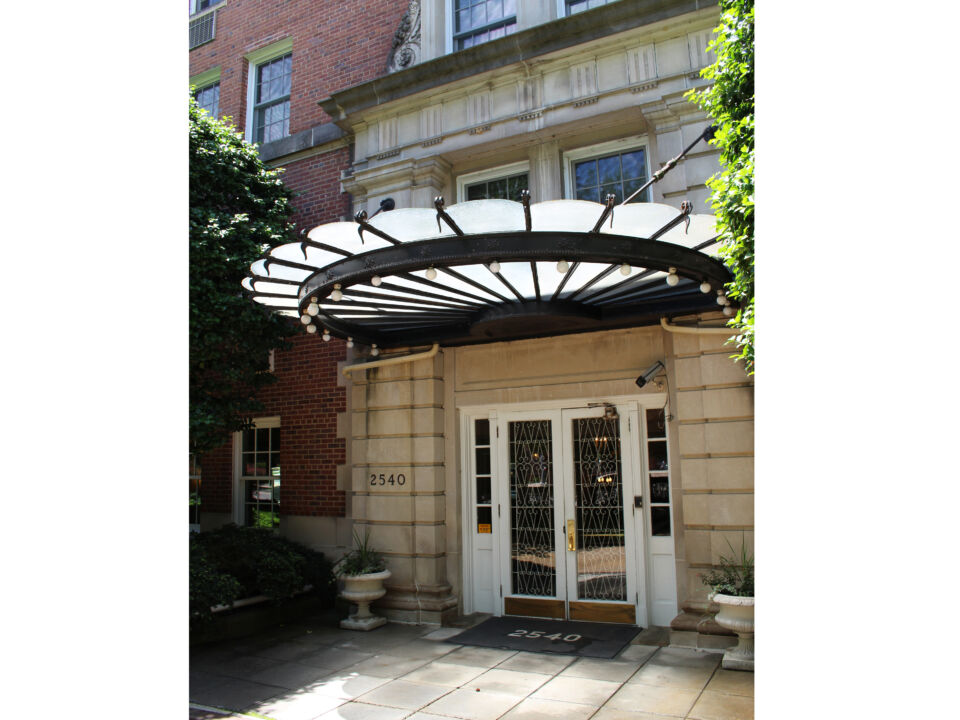 Entrance to 2540 Massachusetts Avenue, NW
